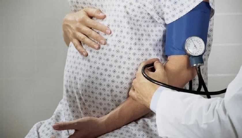 sintomas de pressão alta na gravidez