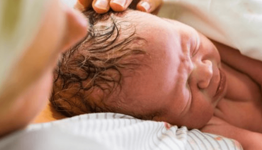 fotografia de parto-fotos de parto normal em hospital-nascimento-bebê