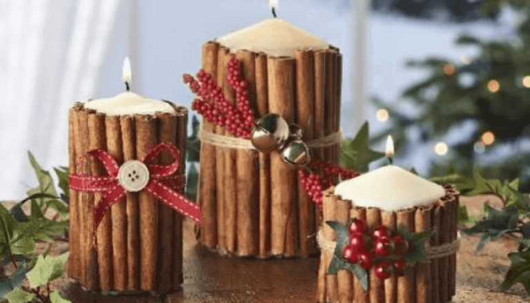 Decoração de natal simples com velas natalinas